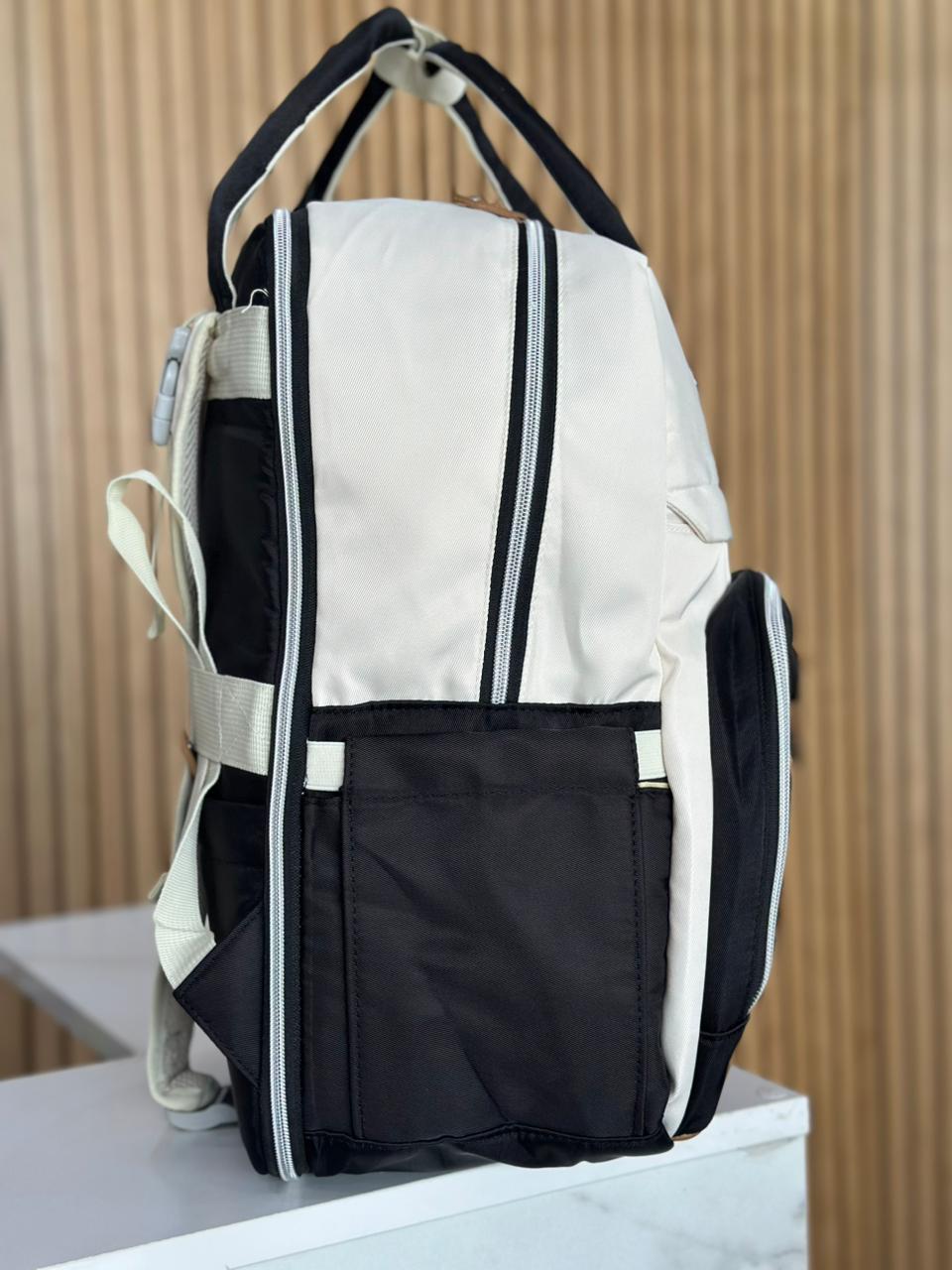 Sac à Dos Maternité Multifonction – Élégance et Praticité pour les Parents Modernes