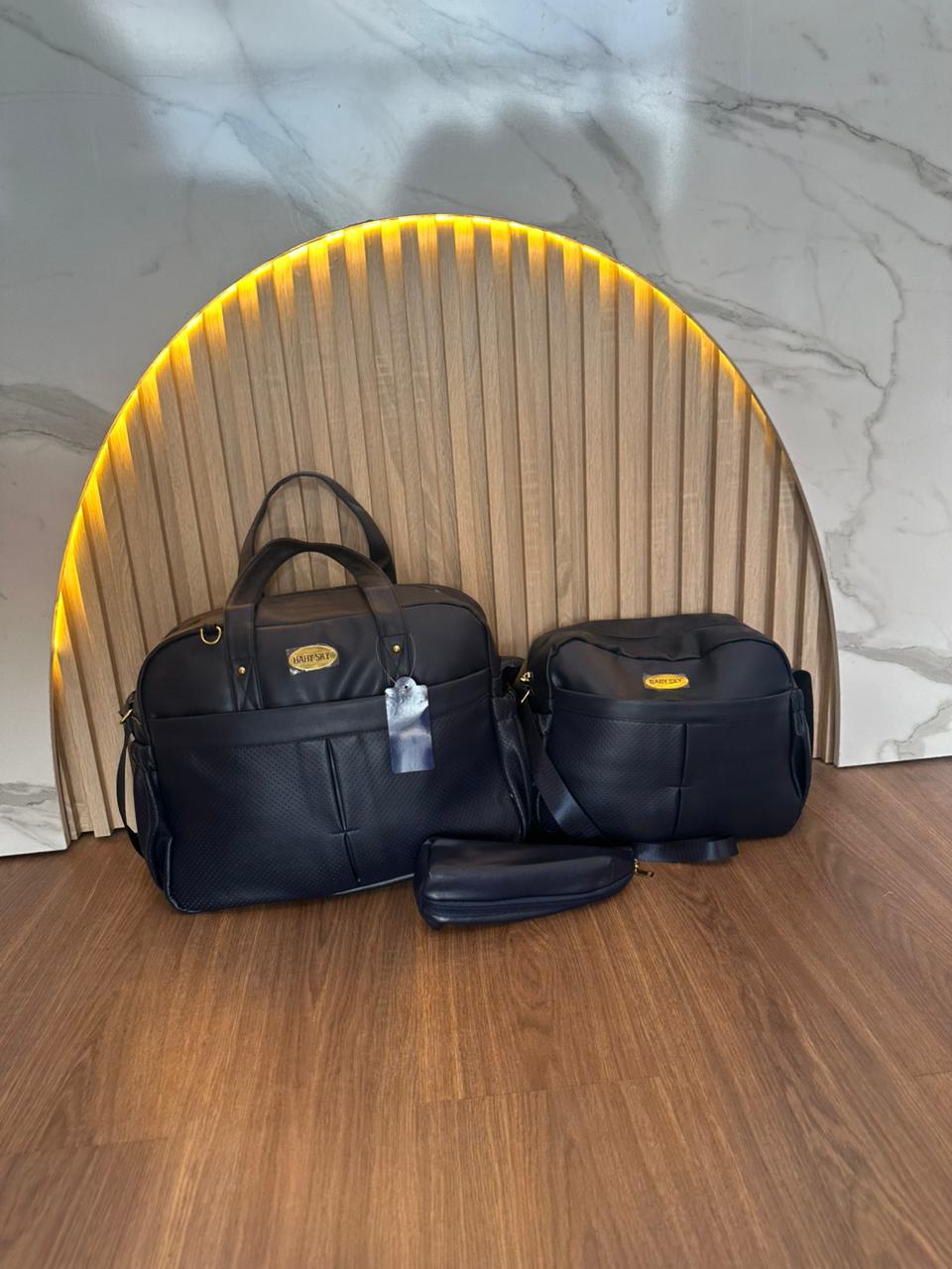 Sac à Langer 3 Pièces – Élégance et Fonctionnalité pour Chaque Sortie