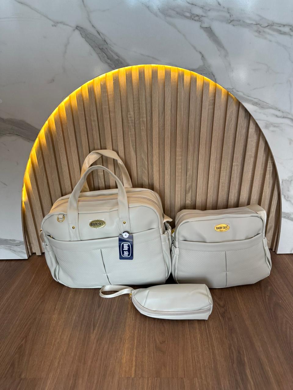 Sac Maternité 3 Pièces – Élégance, Praticité et Grande Capacité