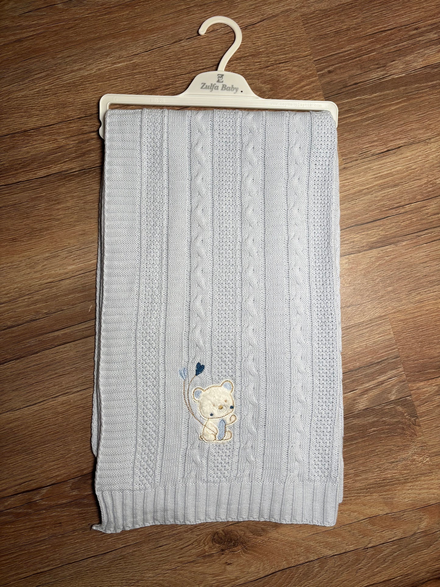 Couverture bébé en tricot – Douceur & Confort 🤍🧸