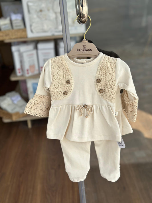 Ensemble Bébé 100% Coton – Blanc Cassé aux Reflets Vert Très Clair